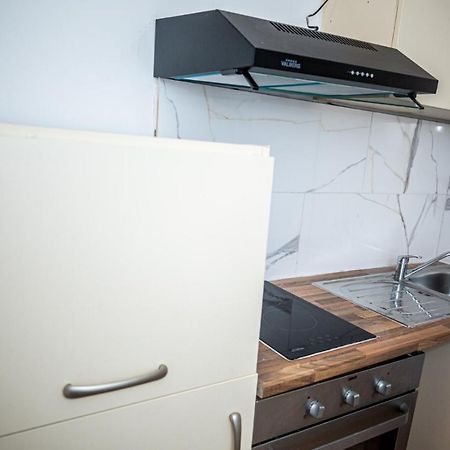 Agreable Chambre Sur Liege Avc Parking Et Wifi Gratuit Kültér fotó